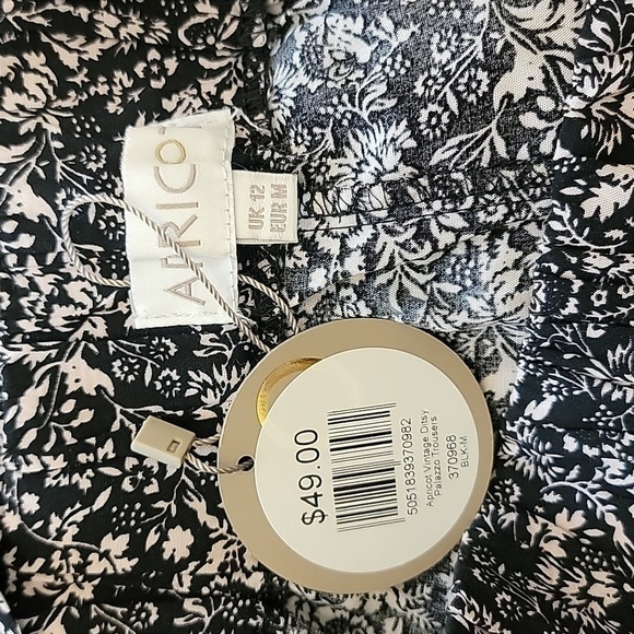 NWT Apricot | Black & Cream Ditsy Floral Palazzo Trousers Size Medium - Picture 5 of 7